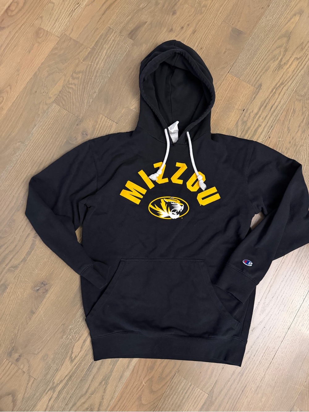 Champion Black Mizzou Tiger sweatshirt Hoodie Gold Logo Sz small